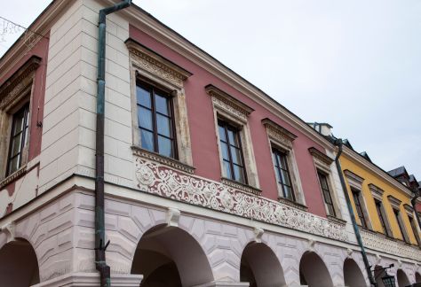 Denkmal-, Fassaden und Gebäudereiniger Baustilkunde Attika